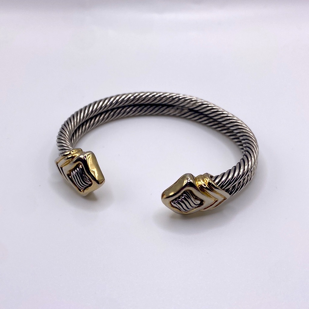 Lady Remington Quatrefoil Double Cable Cuff 12$